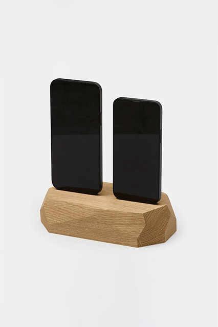 Stacja Dual Dock do ładowania urządzeń Apple